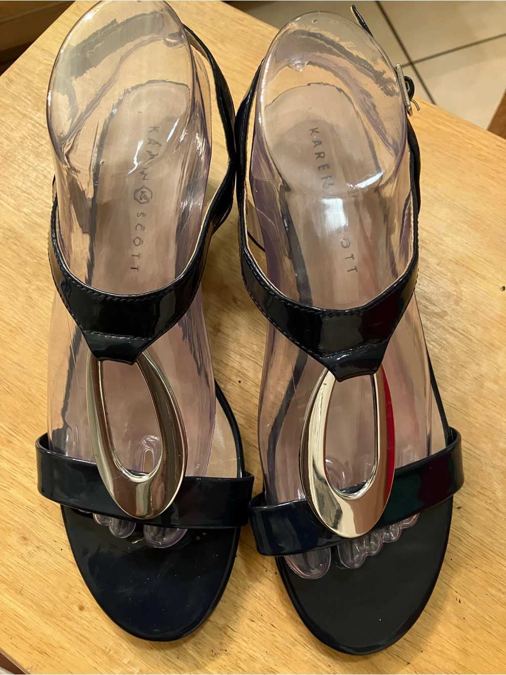 Karen Scott Navy Patent Slingback Heels with Silver Accent Ring